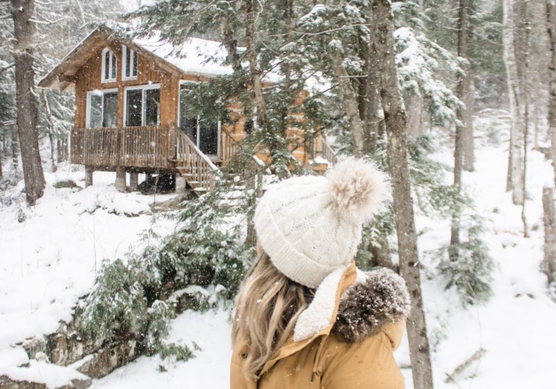 The Coziest Ontario Cabin Airbnb Rentals To Stay At This Winter